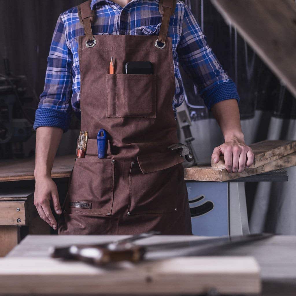 Top 10 Best Work Aprons for Man Reviews | Guide